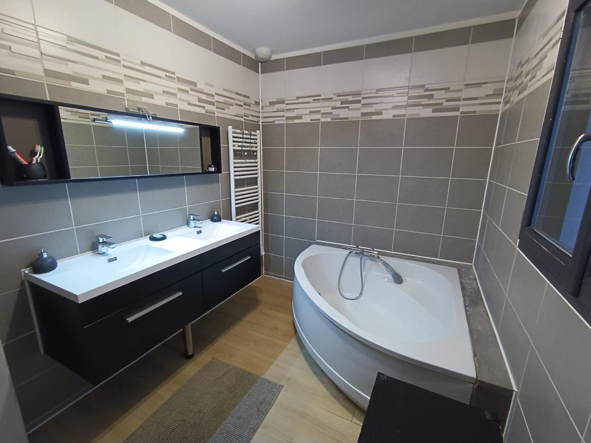 Chambres A Vacquieres Екстериор снимка
